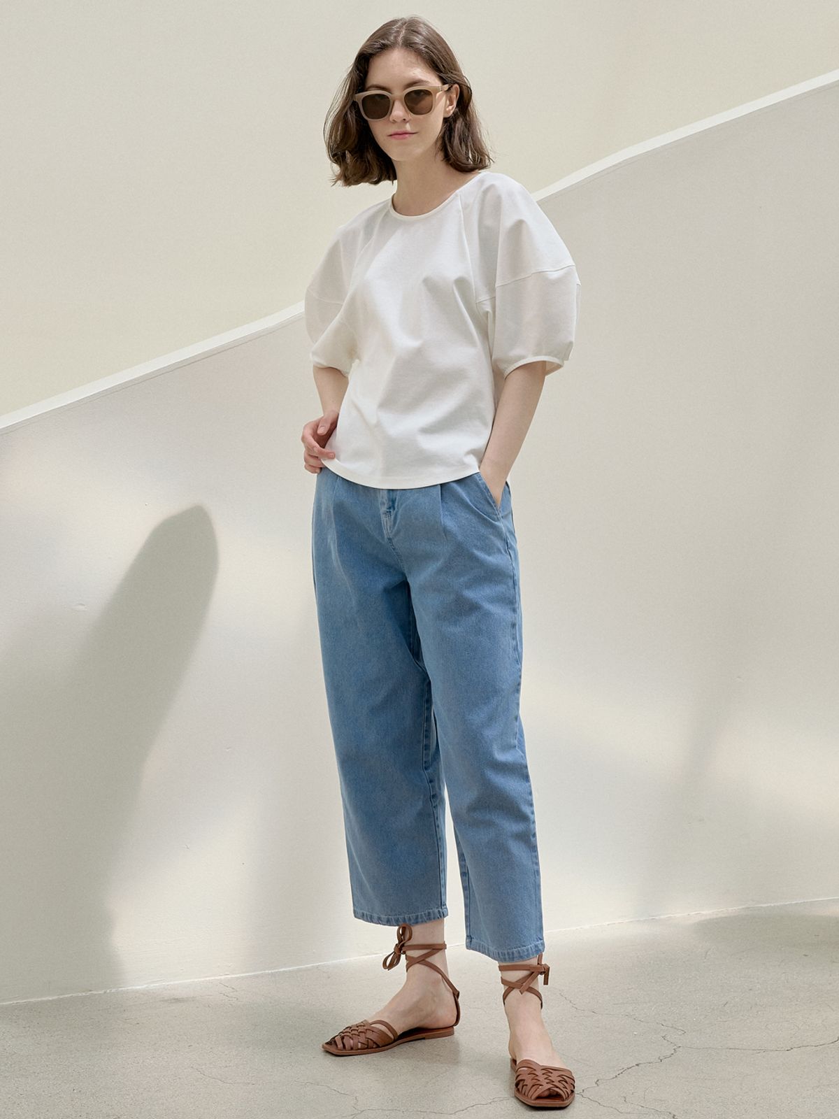 아방(AVANT-G) Big Puff Sleeve T-shirt - IVORY