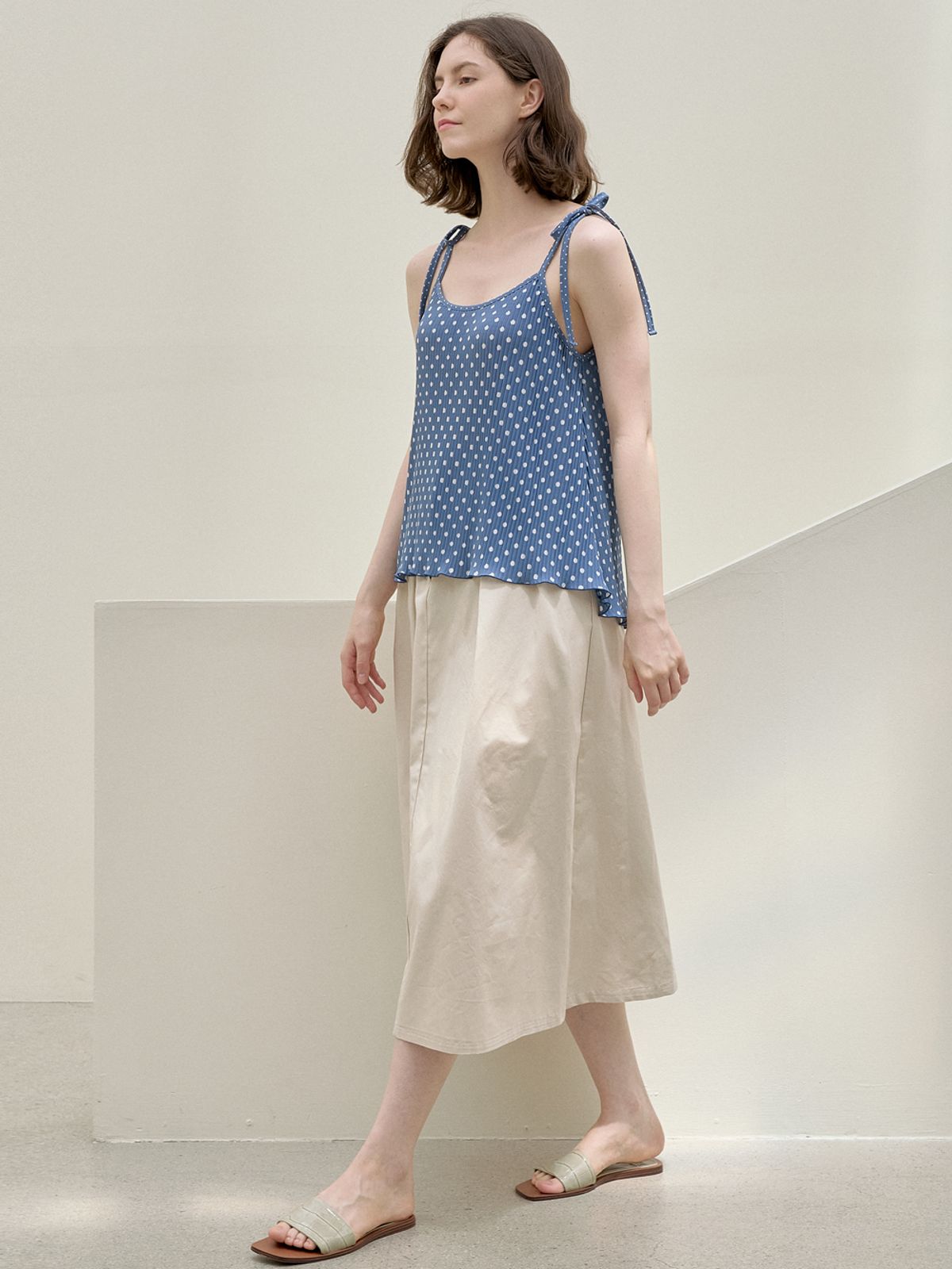 아방(AVANT-G) Dot Layered Sleeveless Top - BLUE