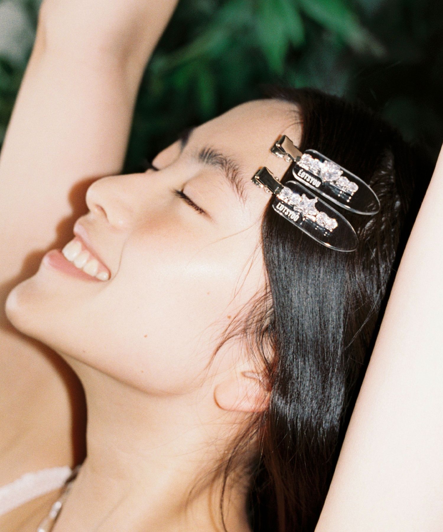 LOTSYOU★韓国★人気★Twinkle Twinkle Make up Side Clip 星 MUSINSA公式 | LOTSYOU lotsyou_Twinkle Twinkle Make up Side Clip