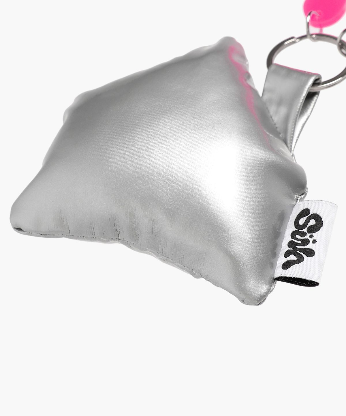 이스트쿤스트(ISTKUNST) [IKXSUH] HIDEOUT CUSHION KEYRING_SILVER(IK2DMMAB63C)