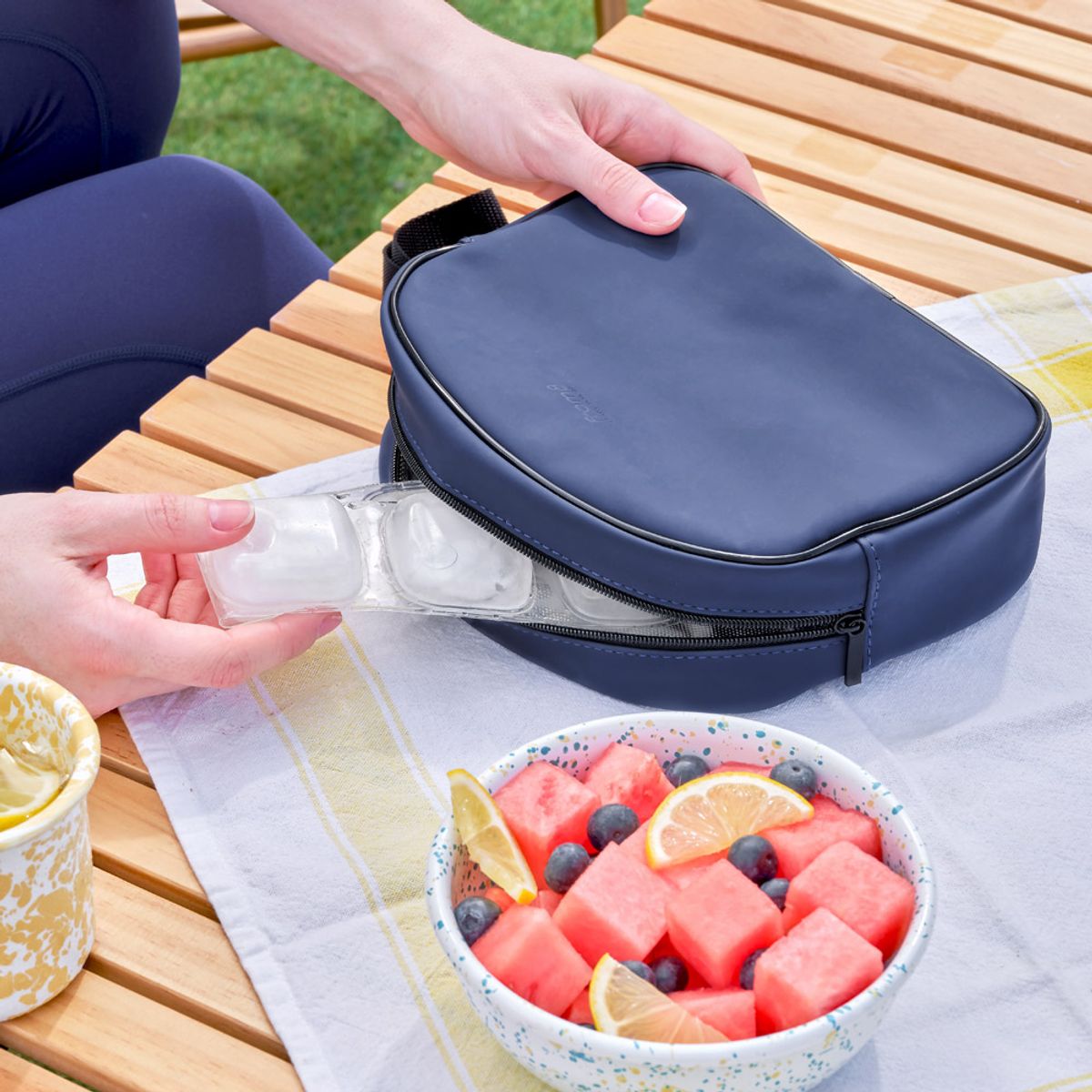 프롬비(FROMB) 아이스볼 프리미엄 넥쿨러 아이스화이트 SET