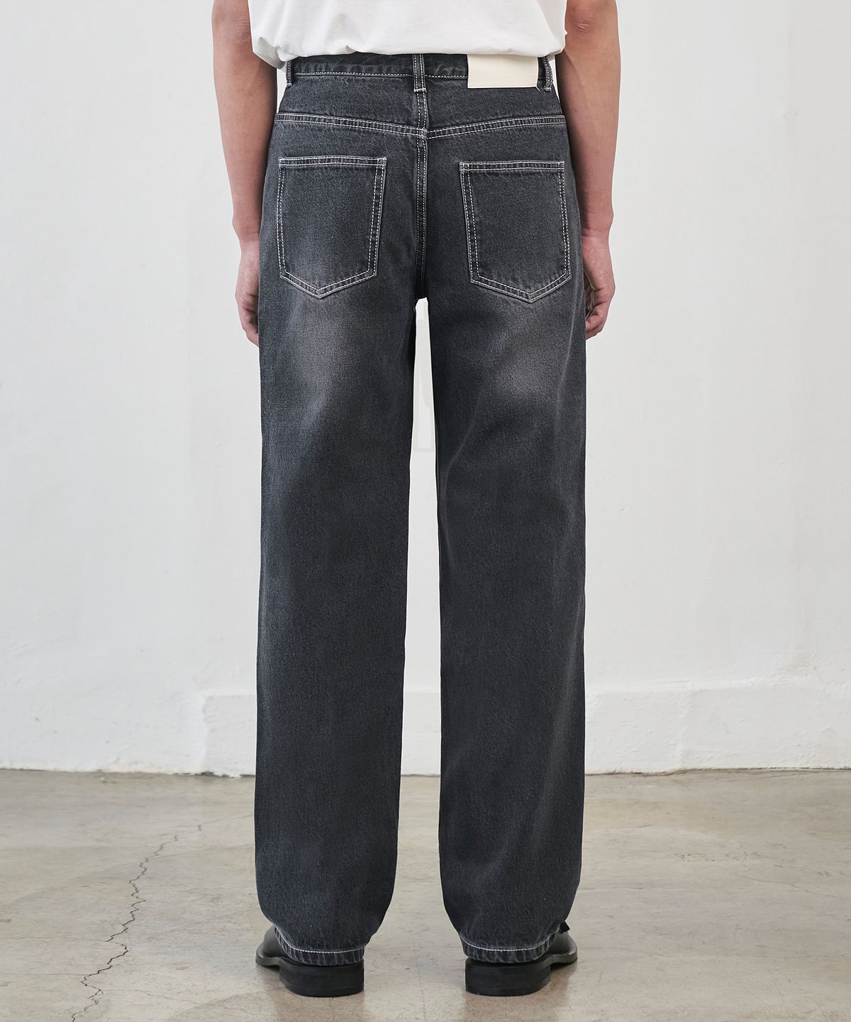 데케트(DECET) Dawn Semi Wide Jeans DCPT002CutBlack