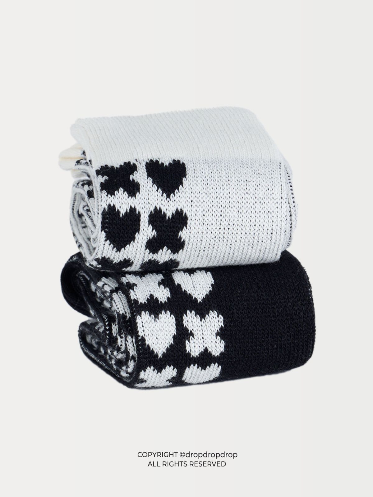 드롭드롭드롭 스포츠(DROPDROPDROP SPORTS) DRP 플레이 니삭스 LUCKY HEARTY MONO HALF