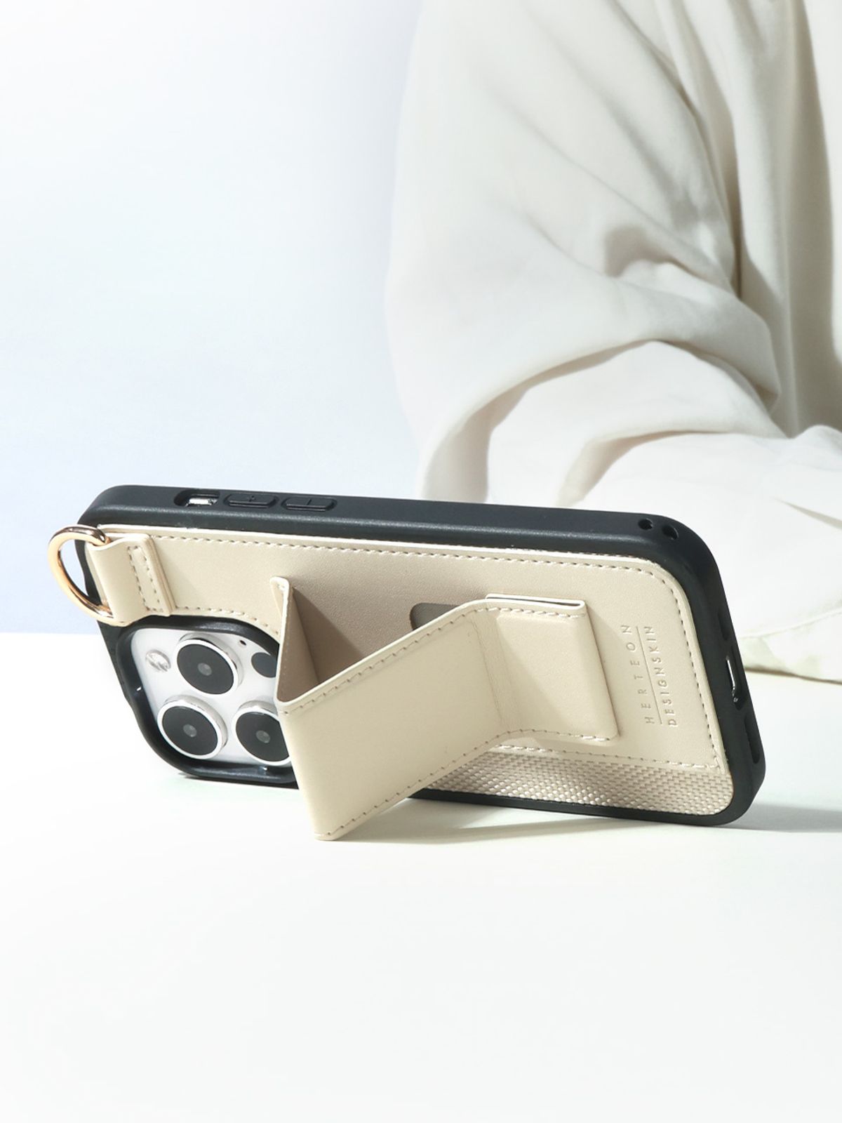 디자인스킨(DESIGNSKIN) 그립 스탠드 카드 케이스-블랙