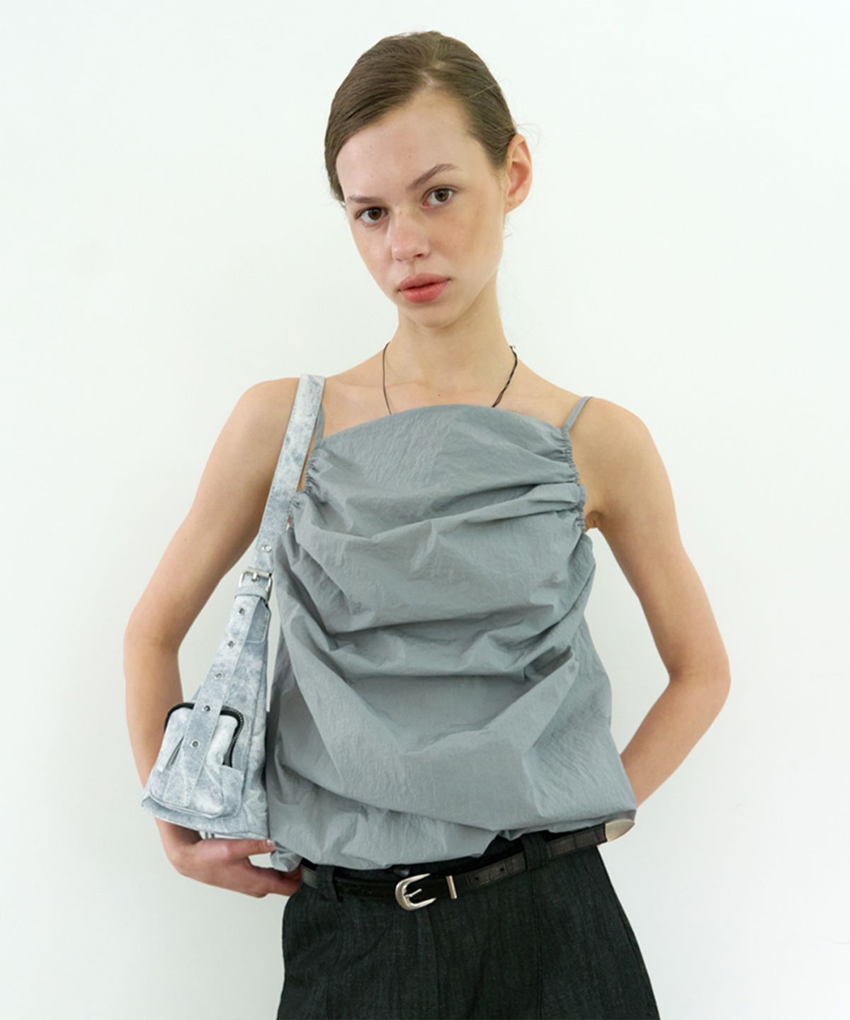 위메농(OUI MAIS NON) Mandy cotton sleeveless