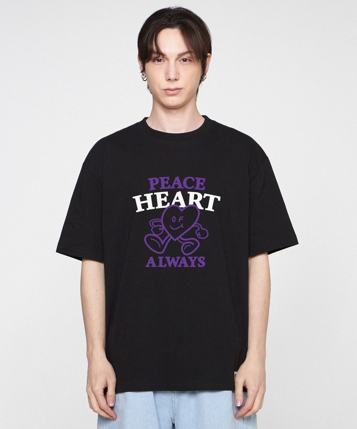 그레이버(GRAVER) [UNISEX]PEACE HEART 코믹스 반팔티_블랙