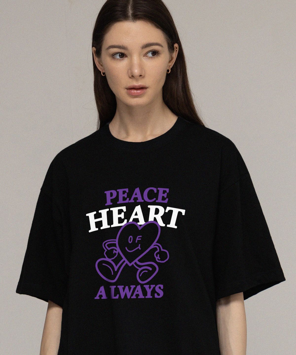 그레이버(GRAVER) [UNISEX]PEACE HEART 코믹스 반팔티_블랙