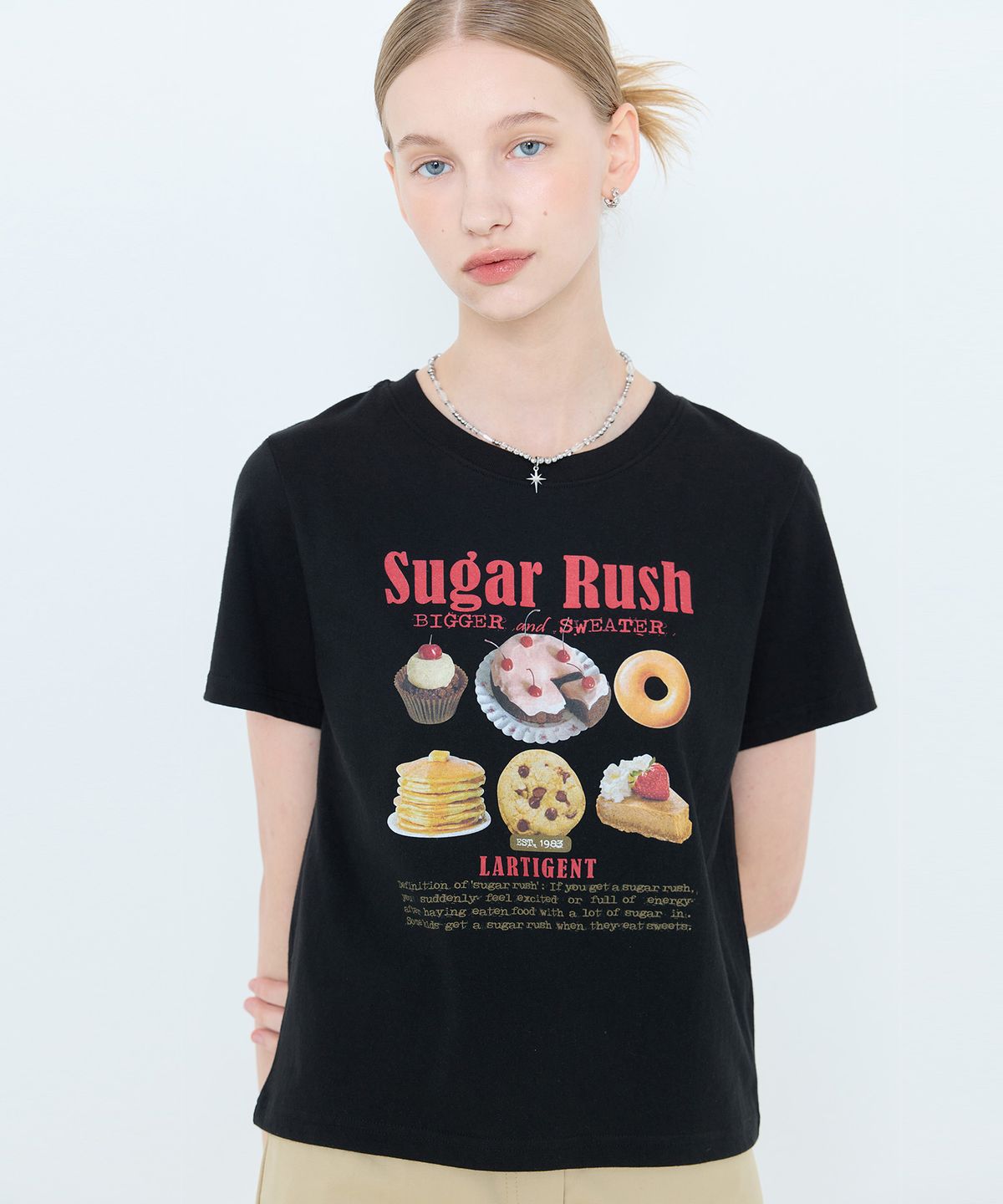 라티젠(LARTIGENT) L4 SUGAR RUSH T-SHIRT(BLACK)