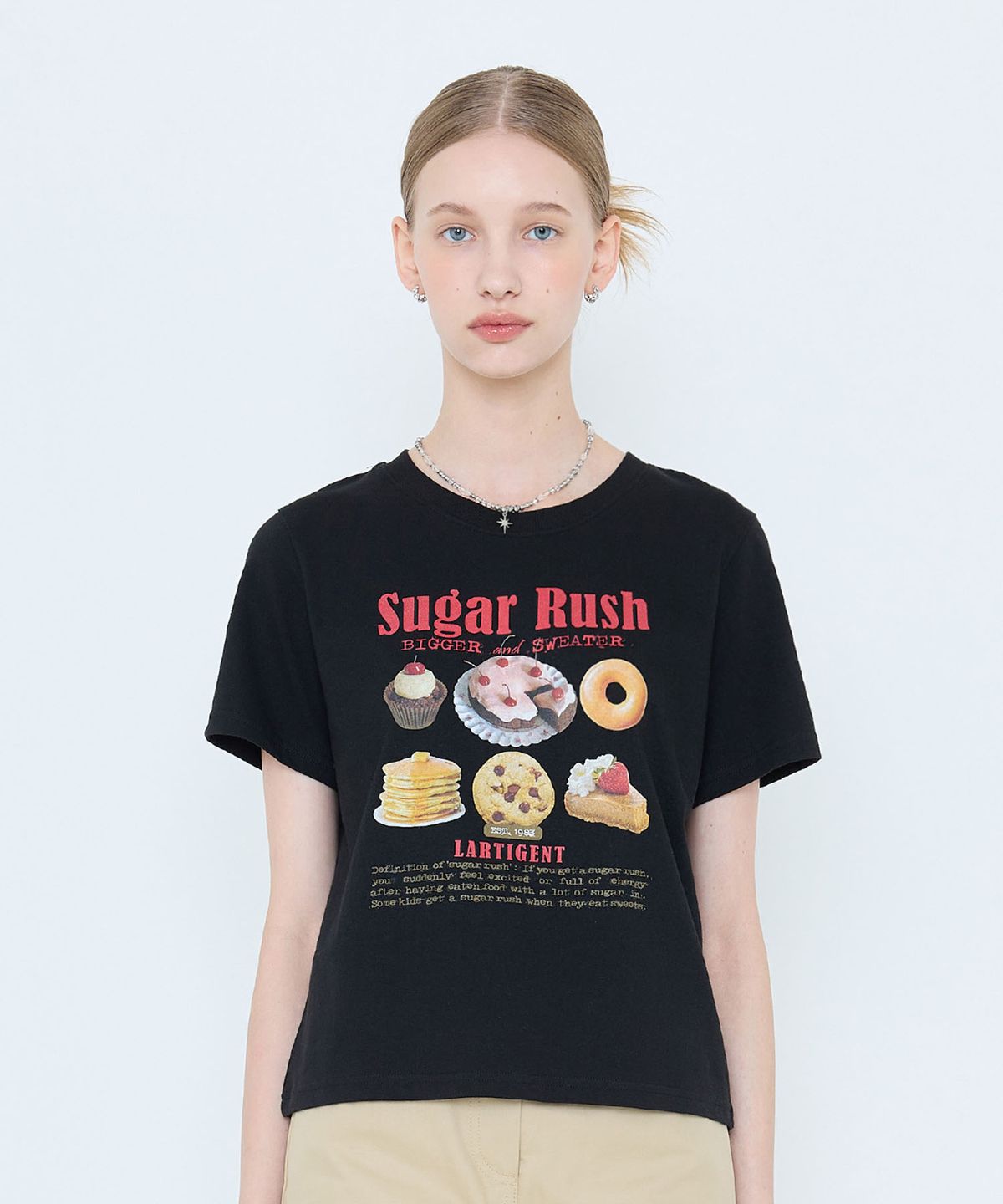 라티젠(LARTIGENT) L4 SUGAR RUSH T-SHIRT(BLACK)