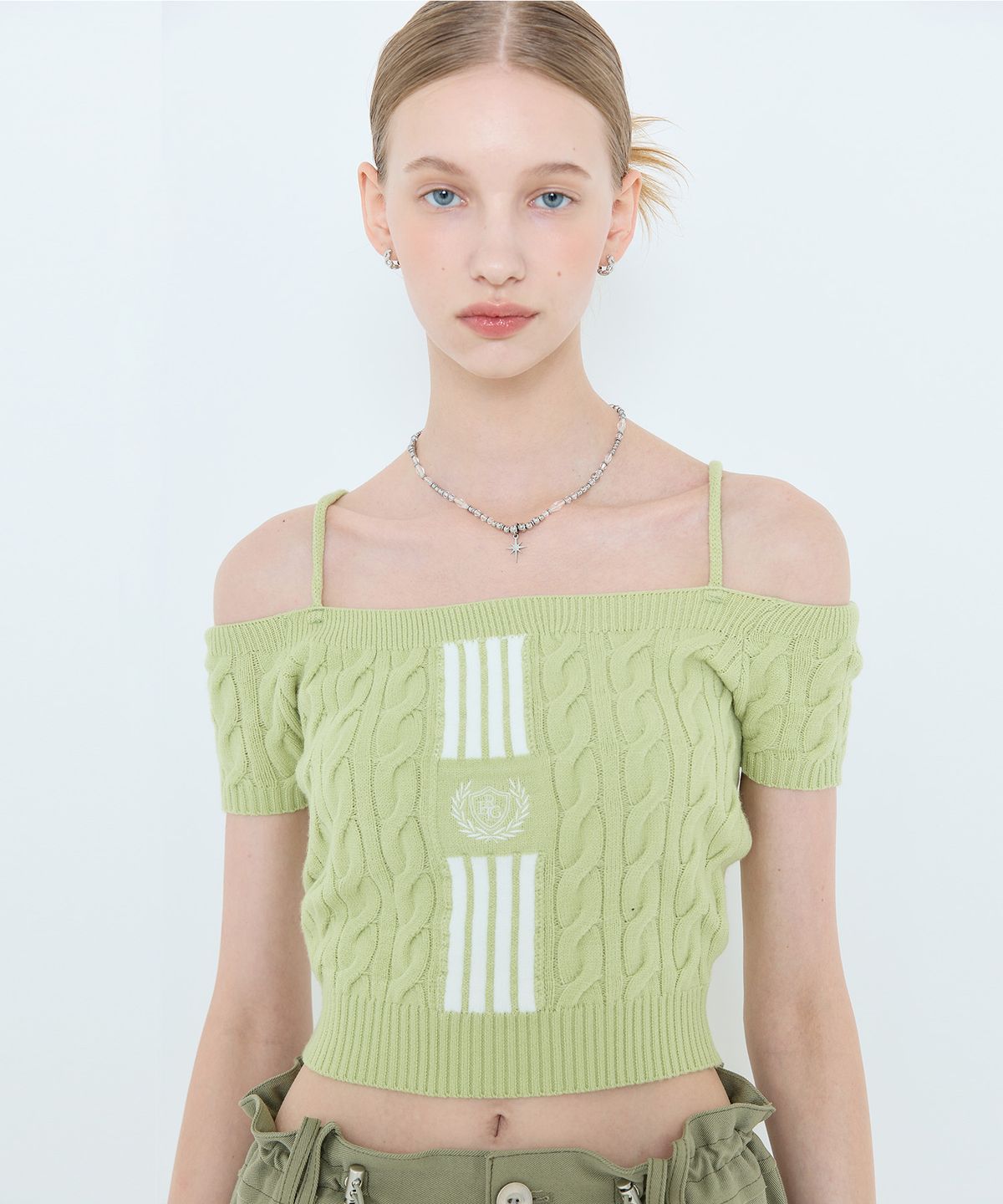 라티젠(LARTIGENT) L4 CABLE OFFSHOULDER KNIT(GREEN)