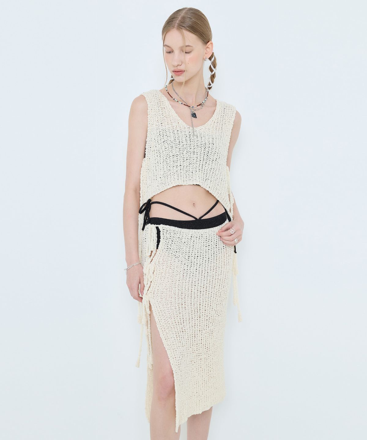 라티젠(LARTIGENT) L4 KNIT COVER UP SET(CREAM)