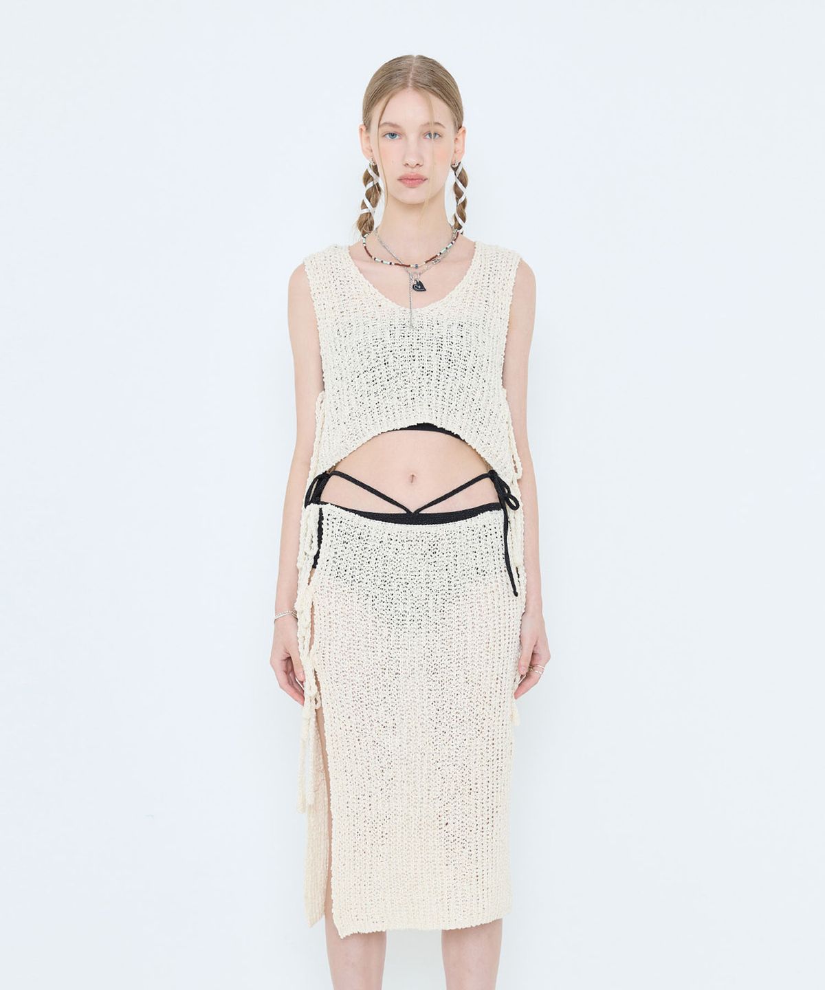 라티젠(LARTIGENT) L4 KNIT COVER UP SET(CREAM)