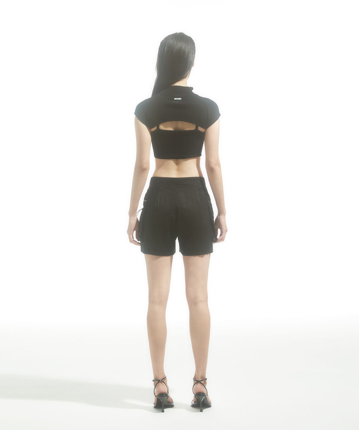 드레(DRAE) CORSET SEAMLESS KNIT TOP_BLACK