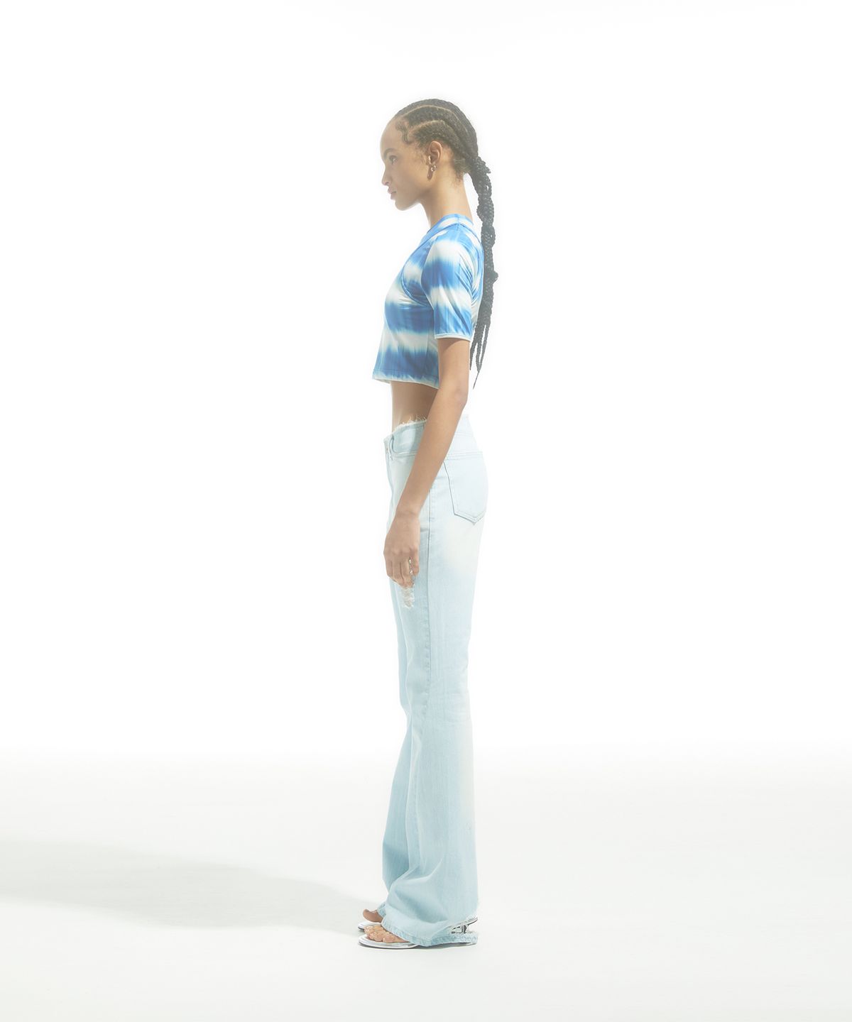 드레(DRAE) RAW-EDGE FLARED JEANS_LIGHT BLUE