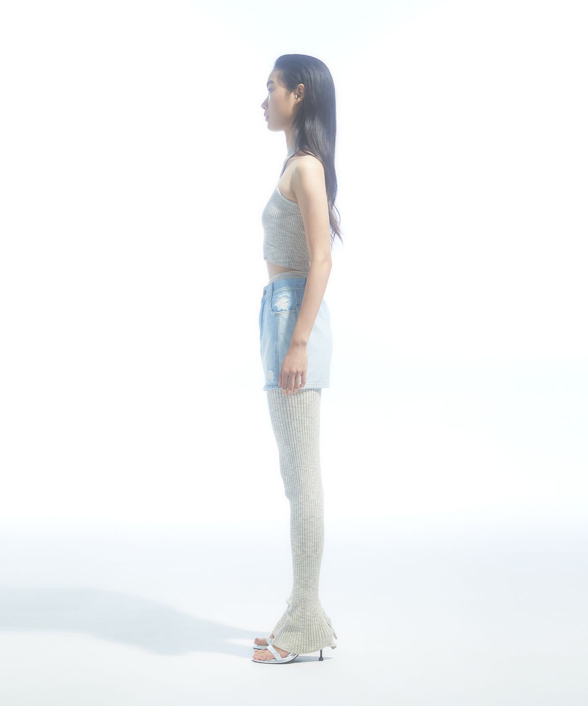 드레(DRAE) DISTRESSED MICRO DENIM SKIRT_SKY BLUE