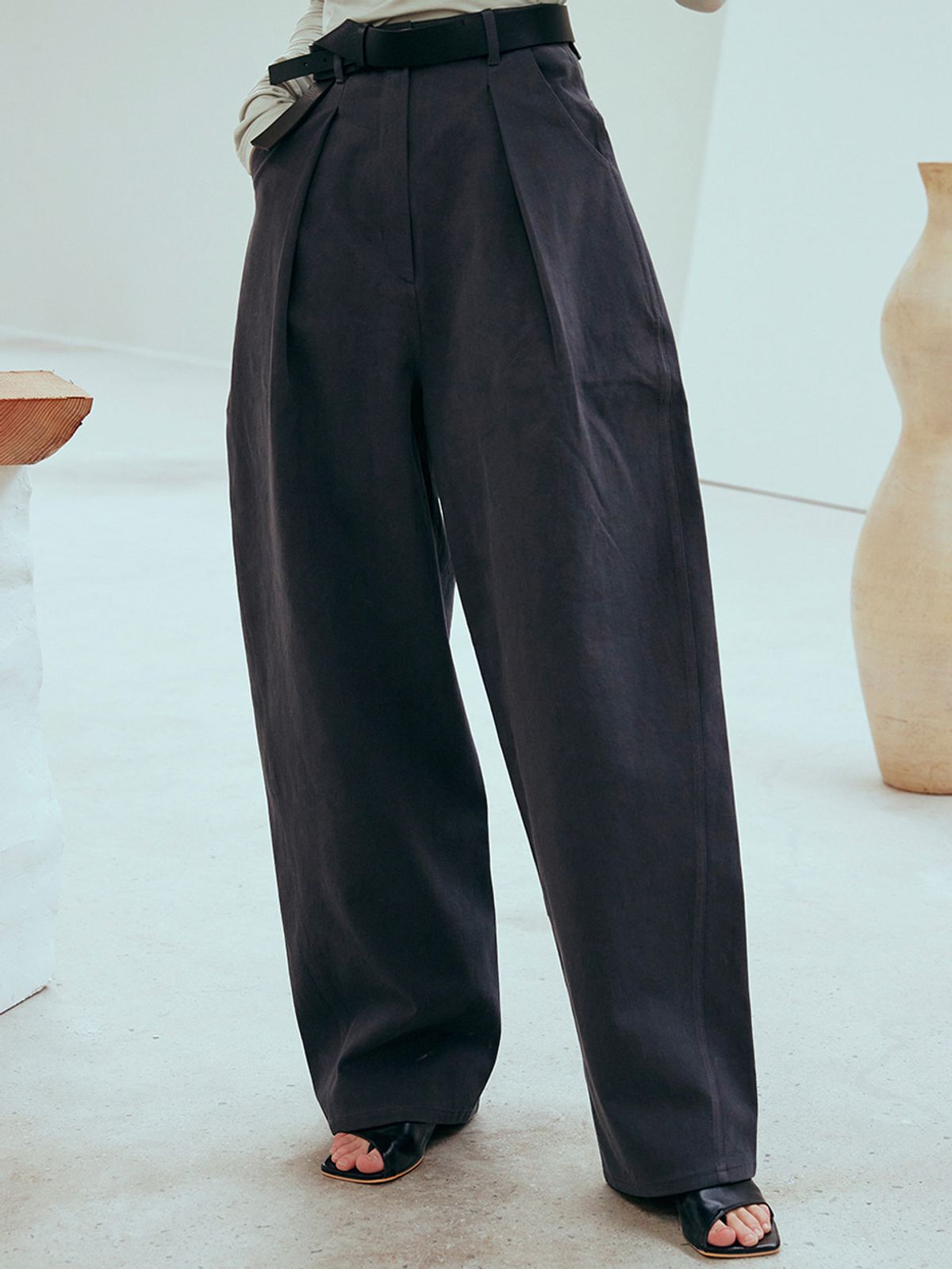 위메농(OUI MAIS NON) Tullip cotton pants