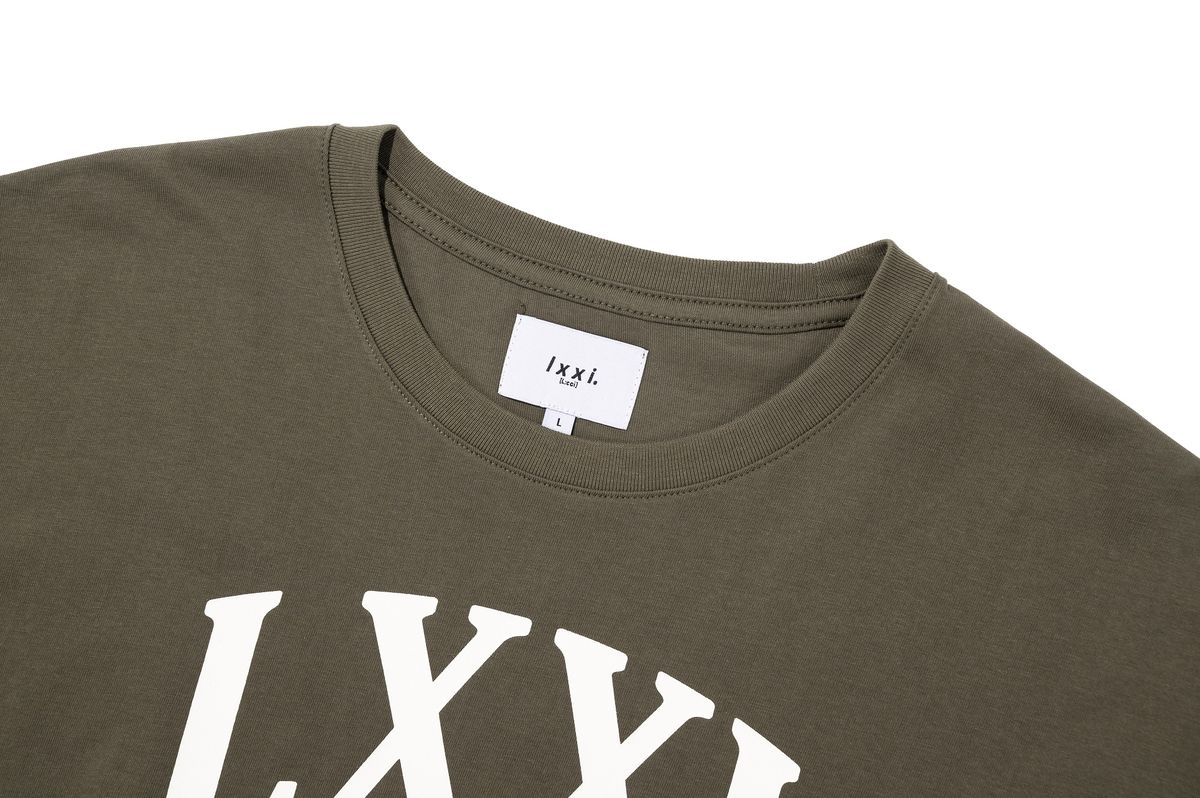 르씨(LXXI) ARCH LOGO T-SHIRT [OLIVE]