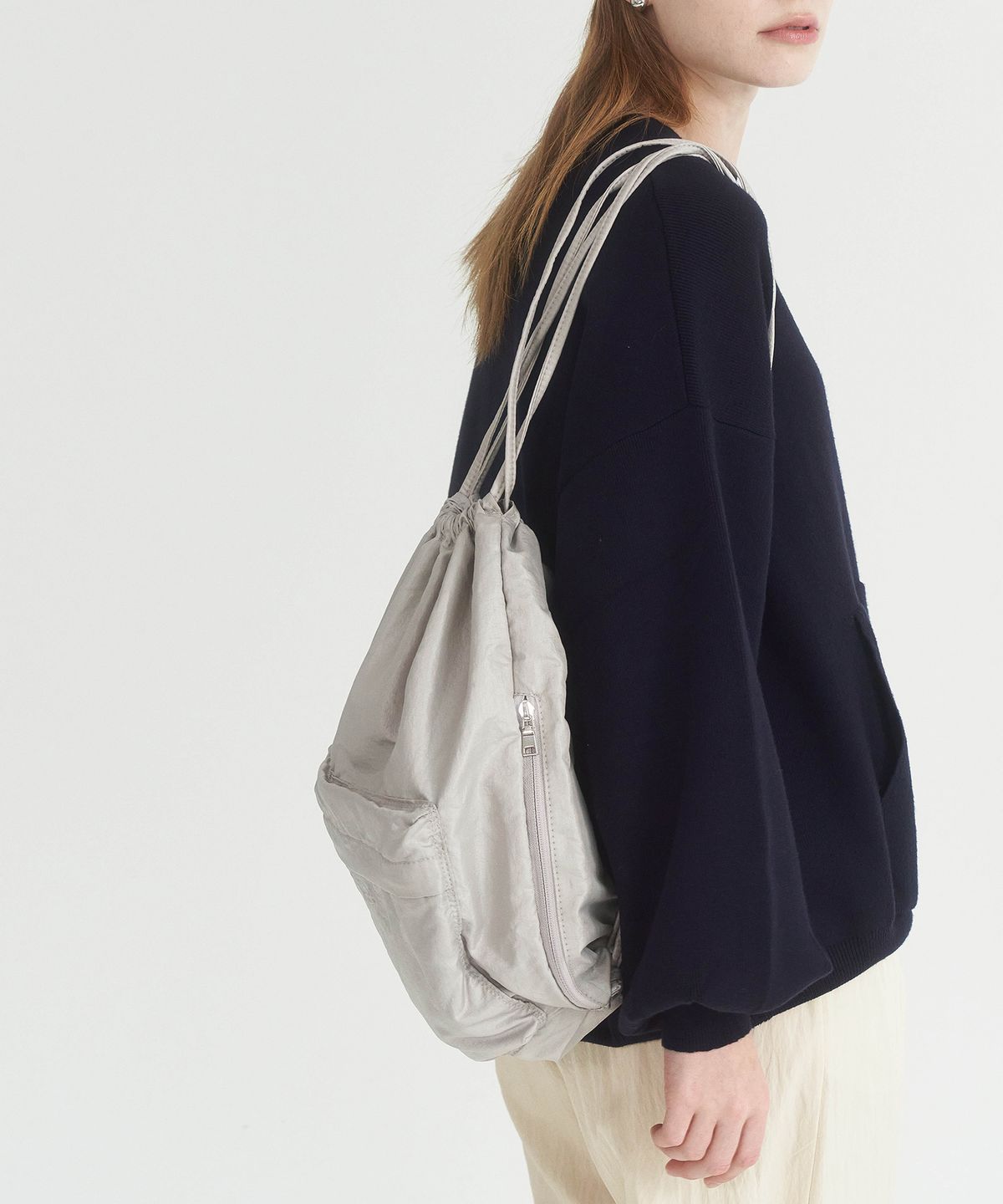 베이(VEY) Shine String Backpack (SilverLake)
