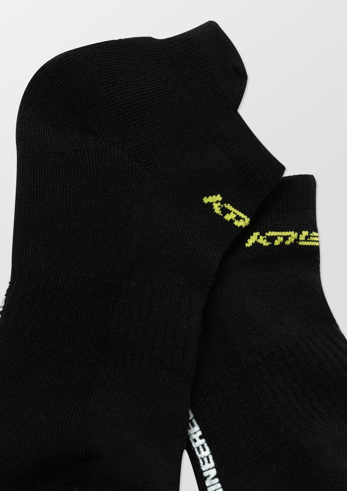 칼렉(KALEG) UNISEX ACTYON MERINO RUNNING SOCKS (ANKLE)_BLACK