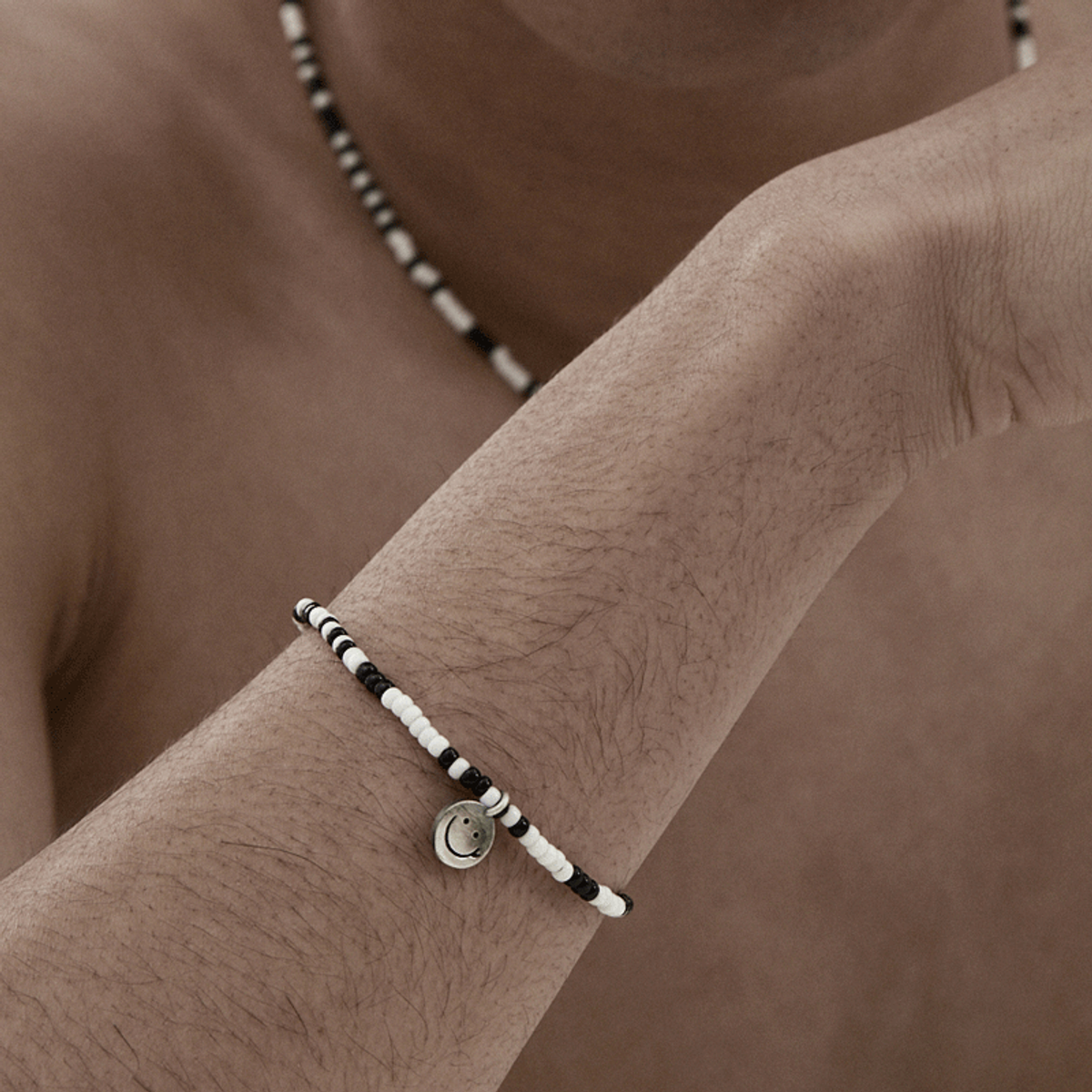 하카블랙스(HAKKABLACKS) White Black Stone #01B