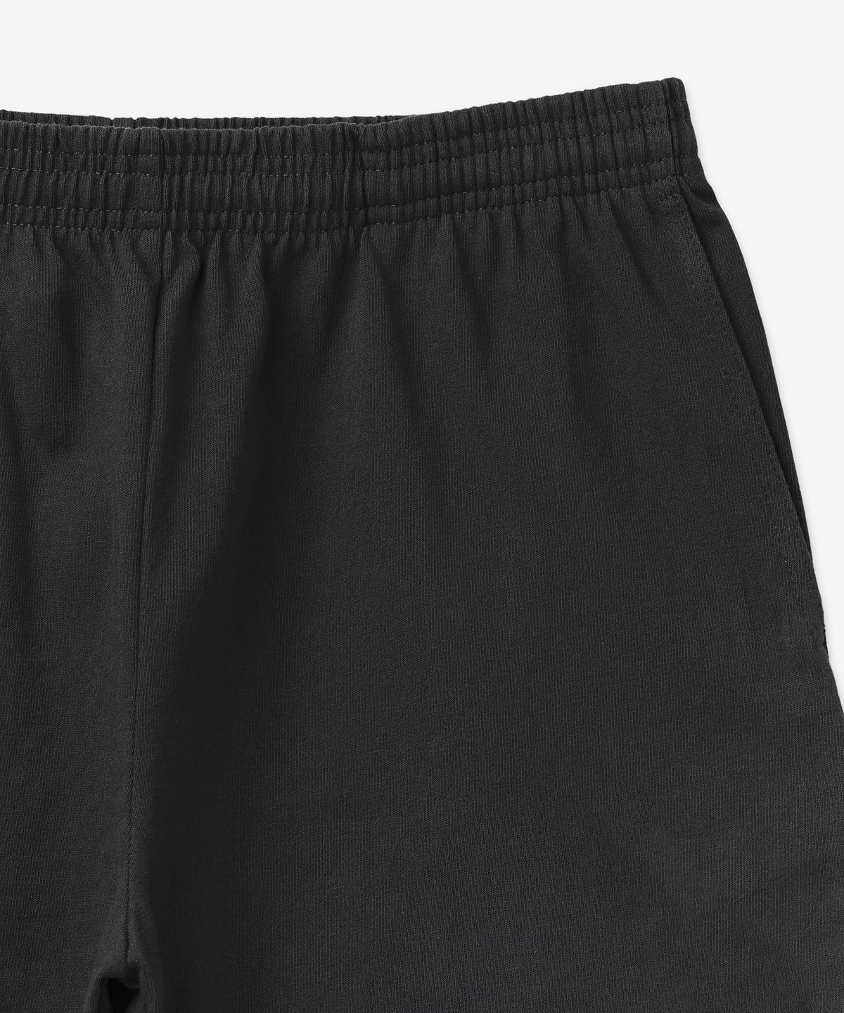 뮤지엄 오브 피스 앤 콰이엇(MUSEUM OF PEACE&QUIET) 클래식 MOPQ 로고 쇼츠 팬츠 - 블랙 / MOPQSS2318BLACK