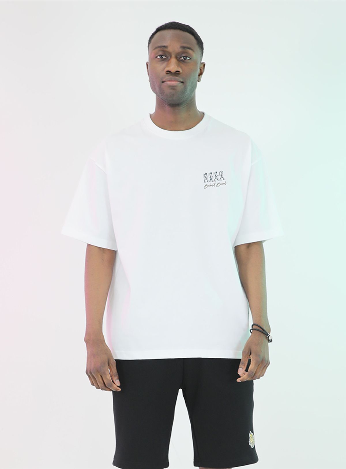 비볼드비쿨(BEBOLD BECOOL) L~6XL 우주인 [T-Shirt]