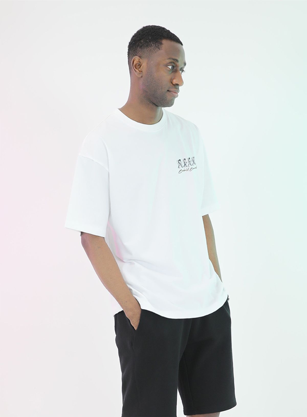 비볼드비쿨(BEBOLD BECOOL) L~6XL 우주인 [T-Shirt]