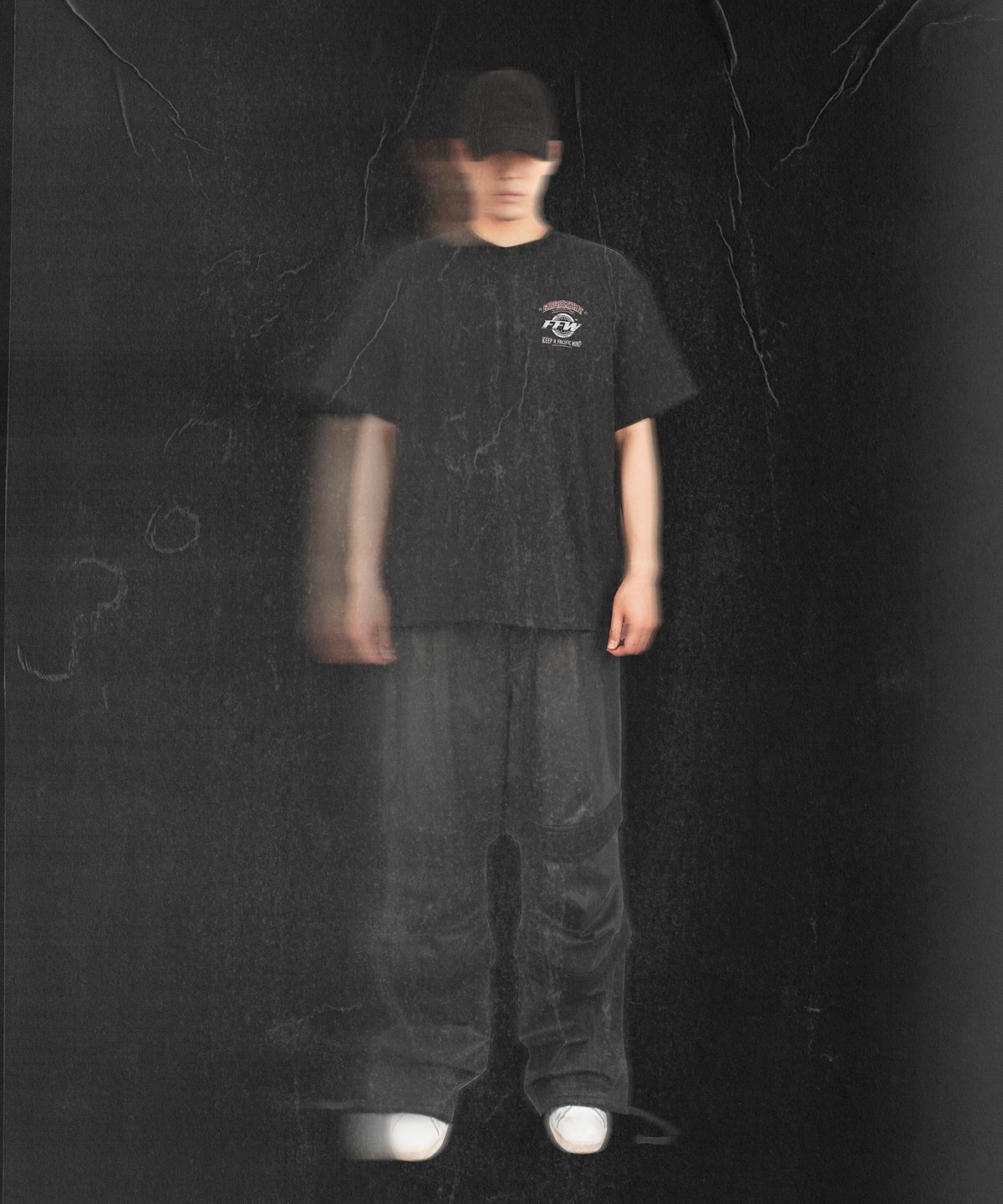 파프롬왓(FAR FROM WHAT) FAR LOGO T-SHIRTS_BLACK