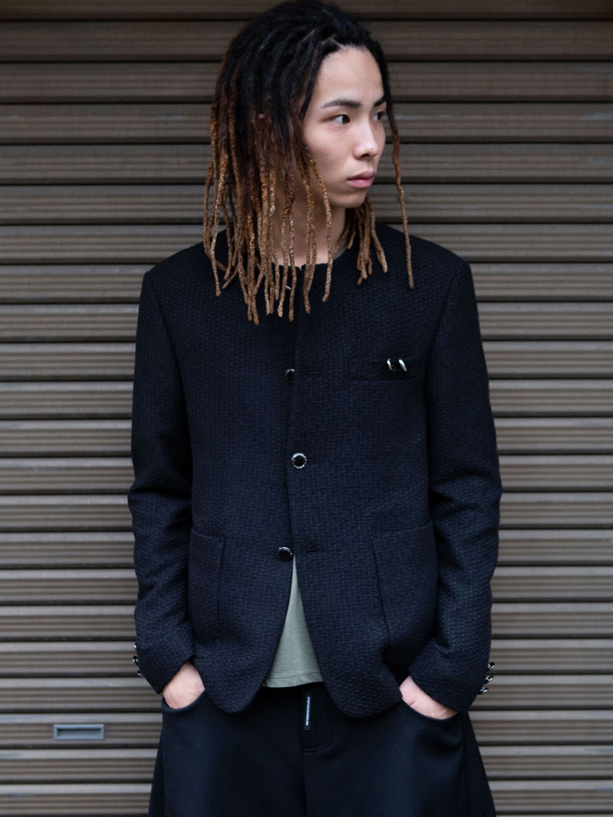 고저(GOZER) PIERCED TWEED JACKET
