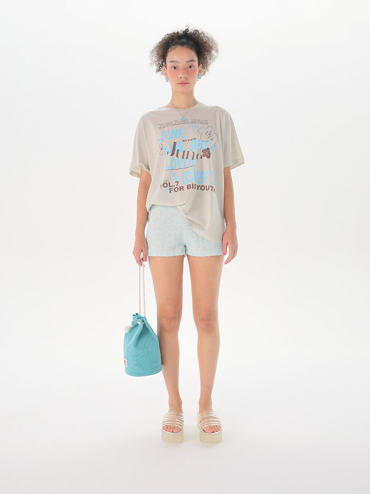 준준스페이스(JUNEJUNE SPACE) Lover Boxy T-shirts_Grey(러버 박시 티셔츠_그레이)