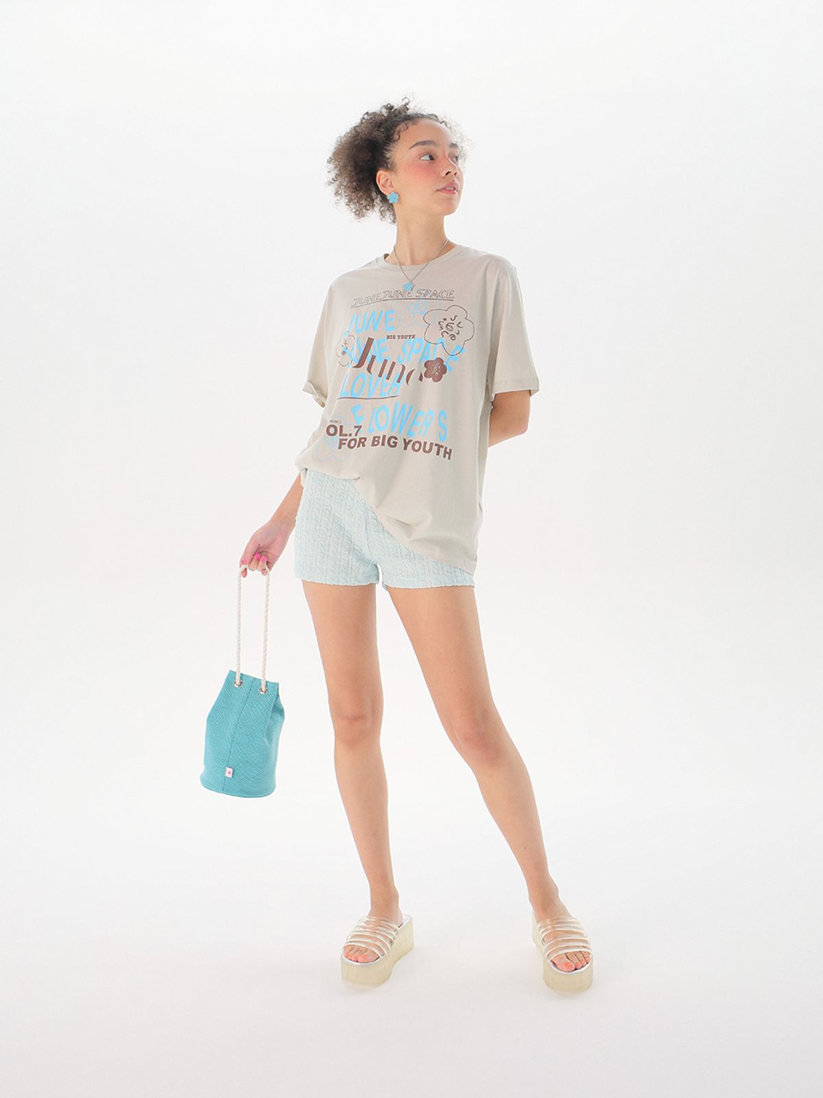 준준스페이스(JUNEJUNE SPACE) Lover Boxy T-shirts_Grey(러버 박시 티셔츠_그레이)