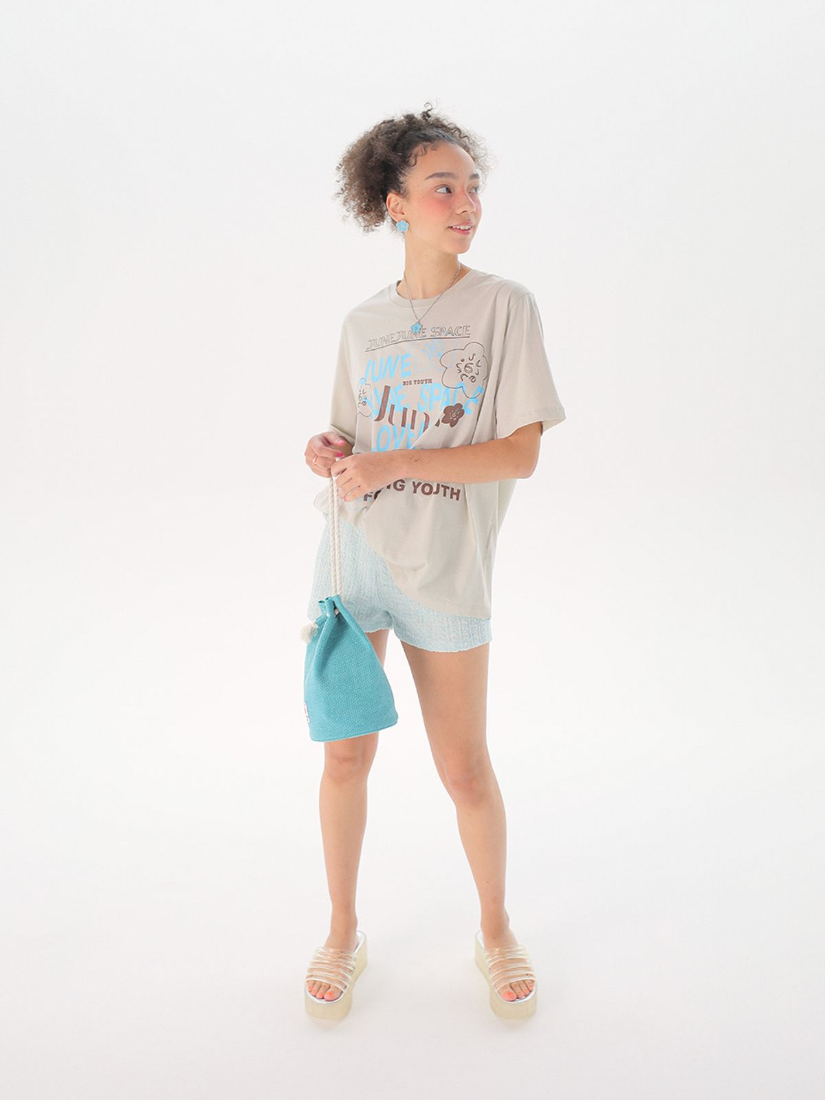 준준스페이스(JUNEJUNE SPACE) Lover Boxy T-shirts_Grey(러버 박시 티셔츠_그레이)