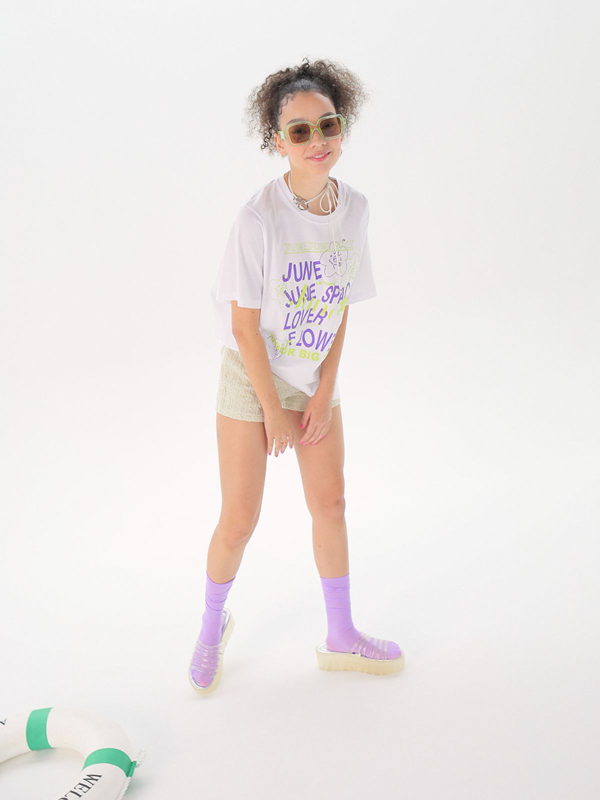 준준스페이스(JUNEJUNE SPACE) Lover Boxy T-shirts_White(러버 박시 티셔츠_화이트)