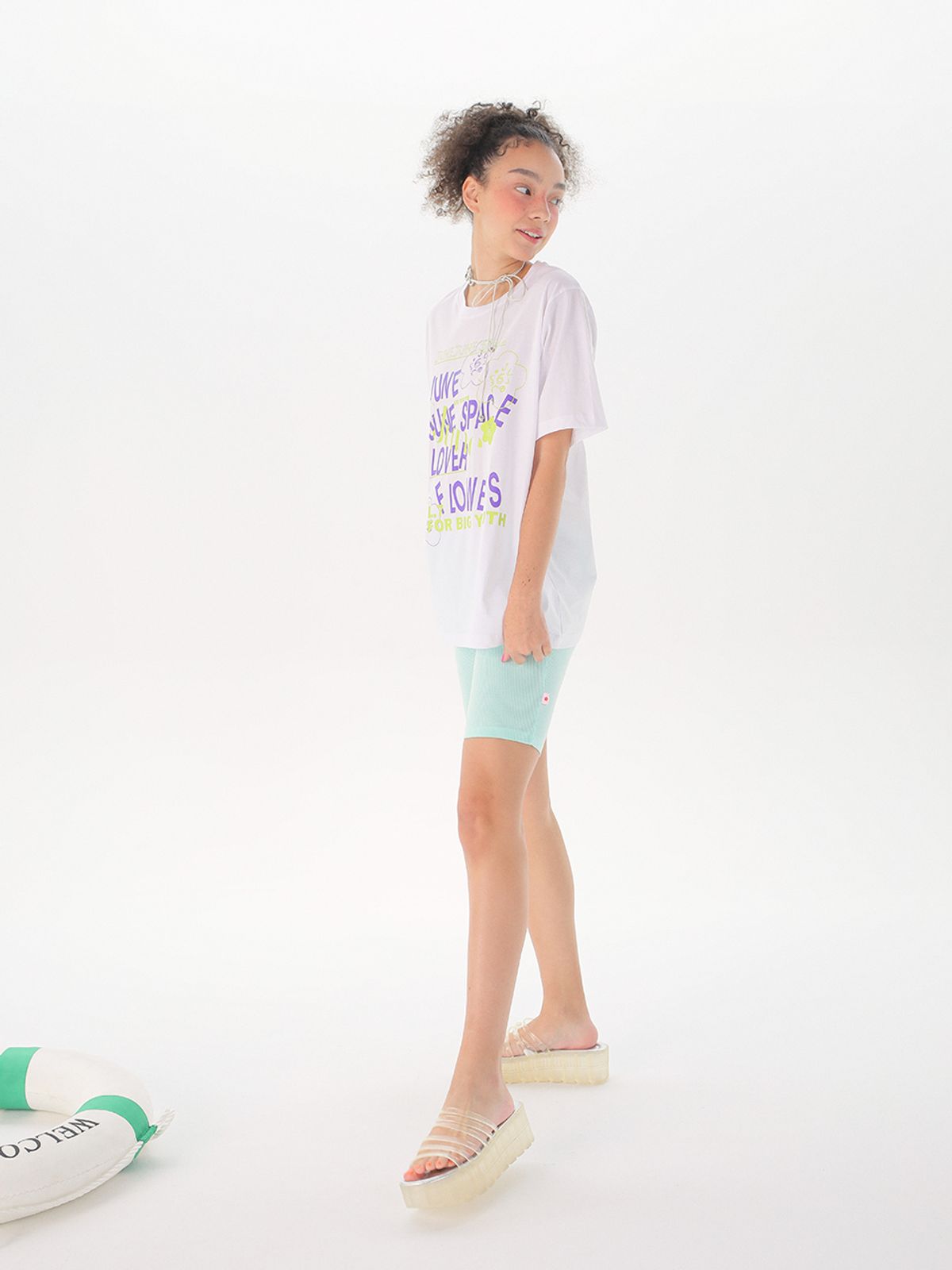 준준스페이스(JUNEJUNE SPACE) Lover Boxy T-shirts_White(러버 박시 티셔츠_화이트)