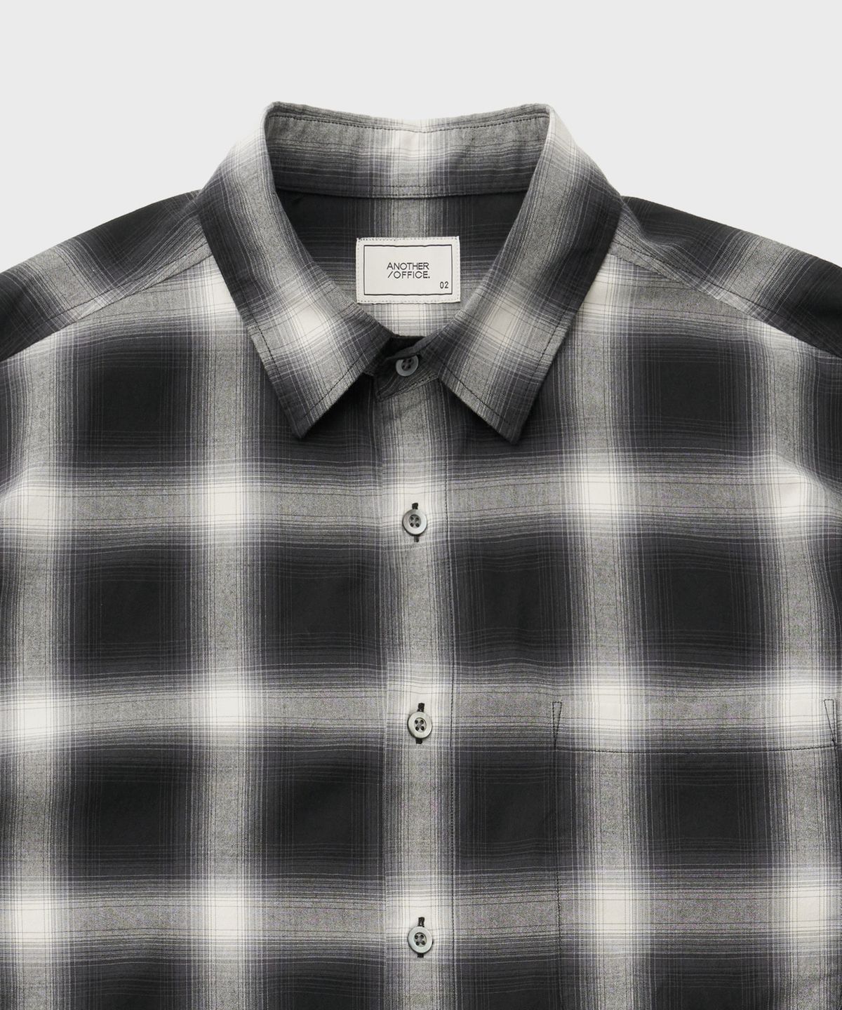 어나더 오피스(ANOTHER OFFICE) Reverb Ombre Shirt (Black - Ombre)