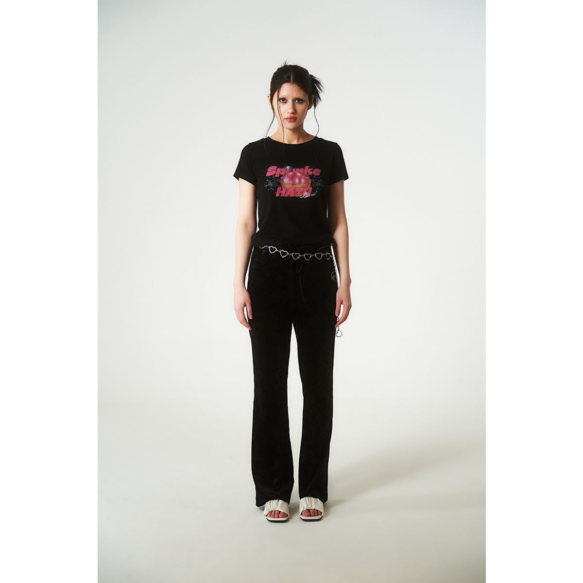 하투(HATU) SPANKE PEACH TEE BLACK