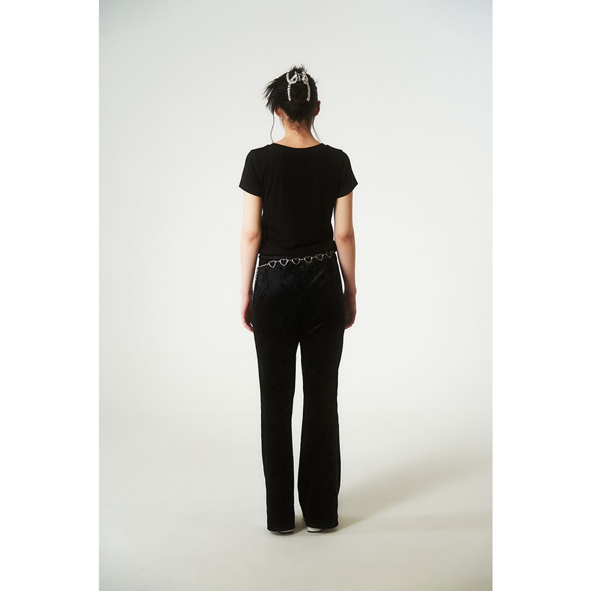 하투(HATU) SPANKE PEACH TEE BLACK