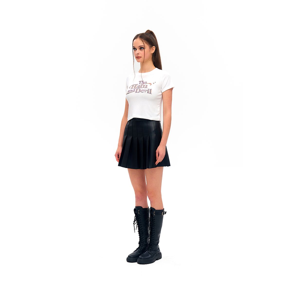 하투(HATU) HATU&DEVIL CROPPED TEE WHITE