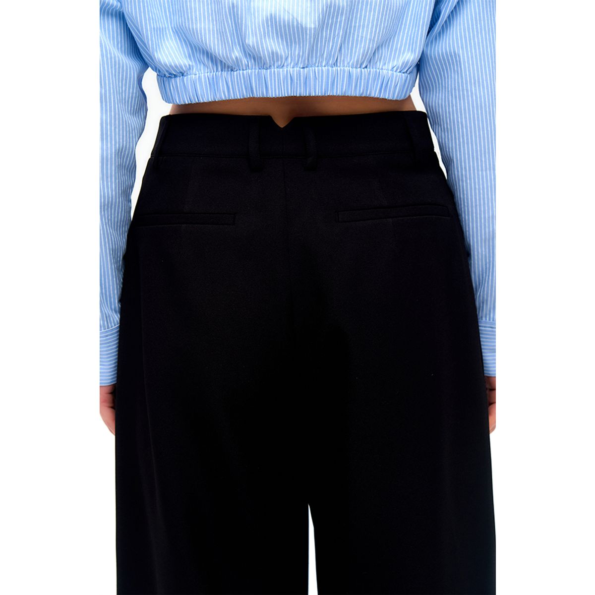 하투(HATU) WIDED FIT TROUSERS BLACK