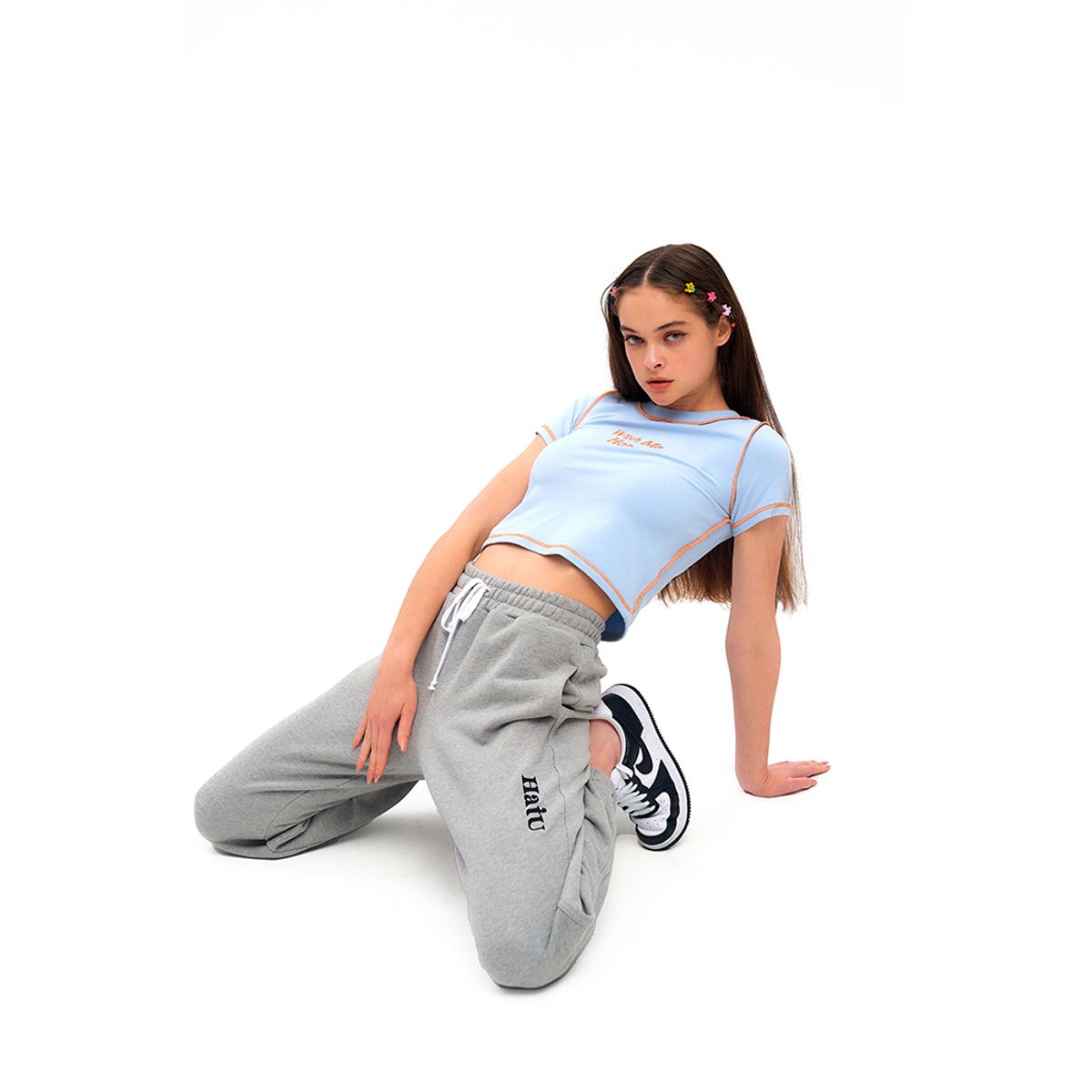 하투(HATU) WISH ME HATU CROPPED TEE SKY BLUE
