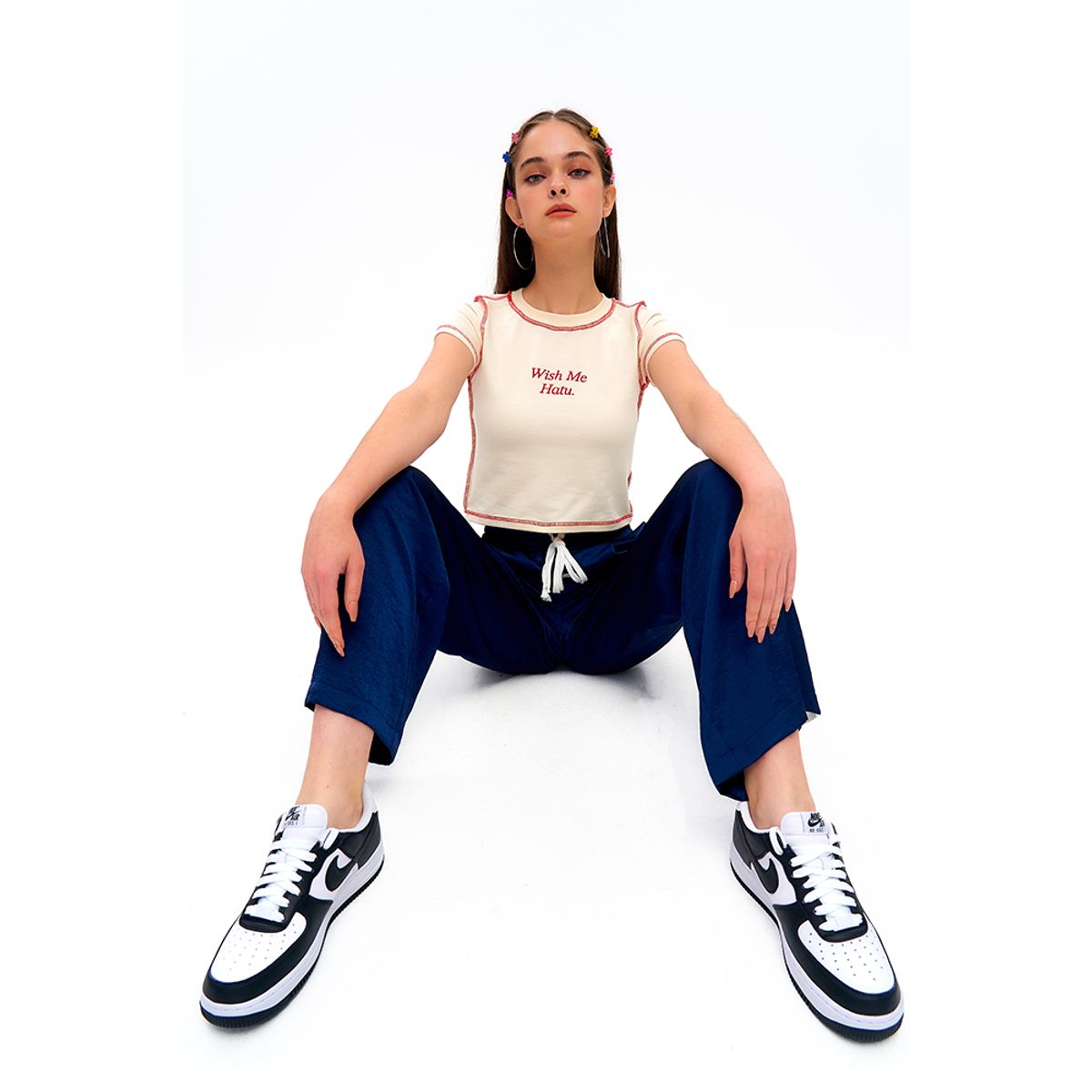 하투(HATU) WISH ME HATU CROPPED TEE IVORY
