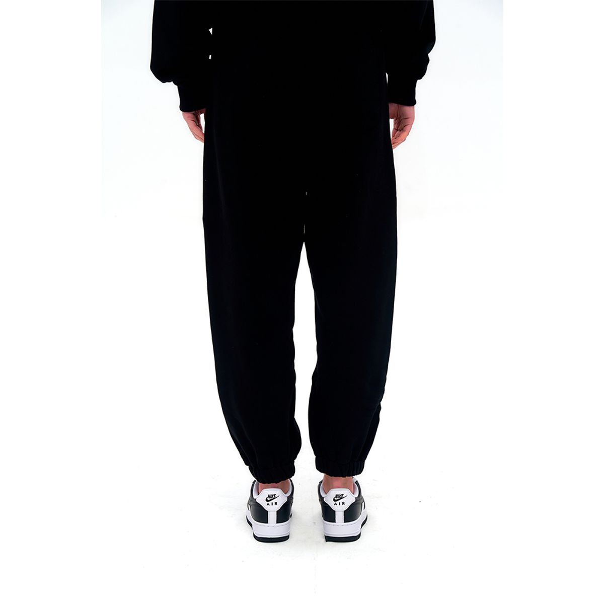 하투(HATU) ORIGINAL LOGO JOGGERS BLACK