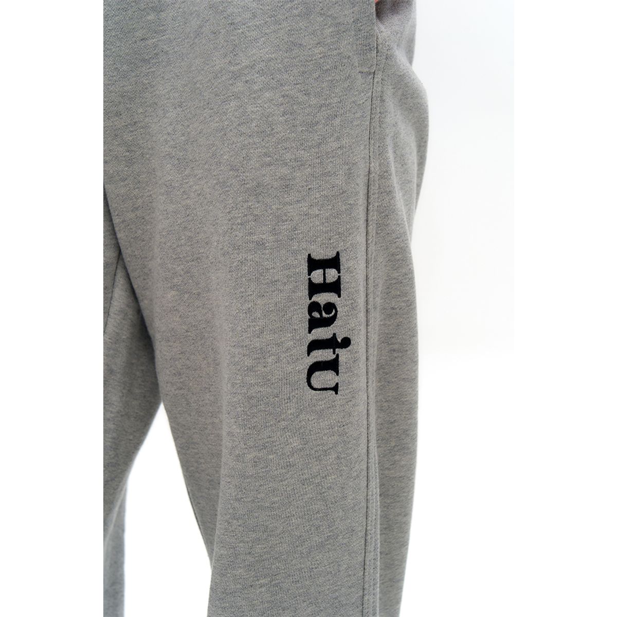 하투(HATU) ORIGINAL LOGO JOGGERS GRAY