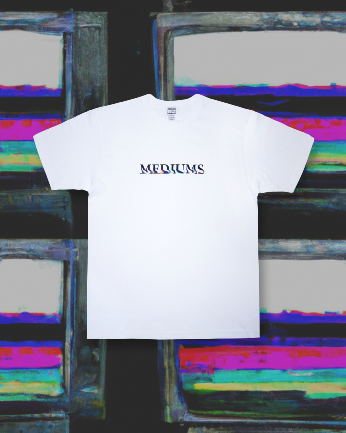 미디엄스(MEDIUMS) Blur Logo Tee - White (블러 로고 티)