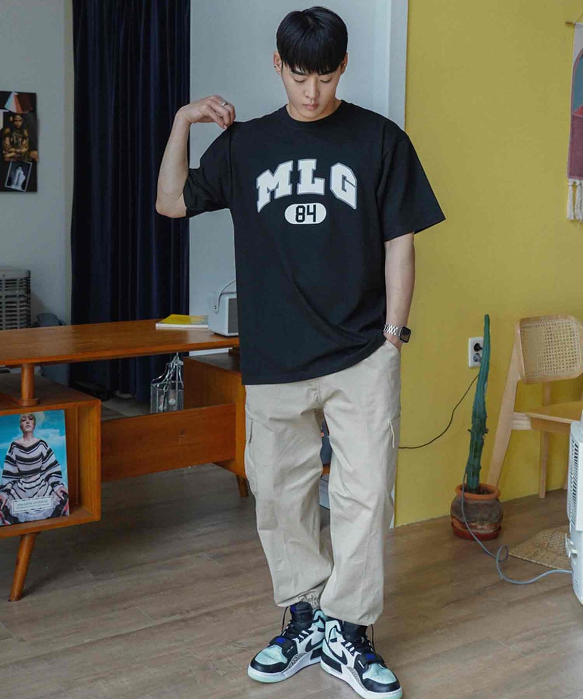 더마일(THEMILE) [리퍼브]MLG 84 GARMENTS CREW [BLACK]