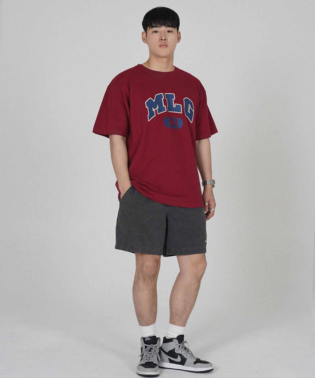 더마일(THEMILE) [리퍼브]MLG 84 GARMENTS CREW [BURGANDY]