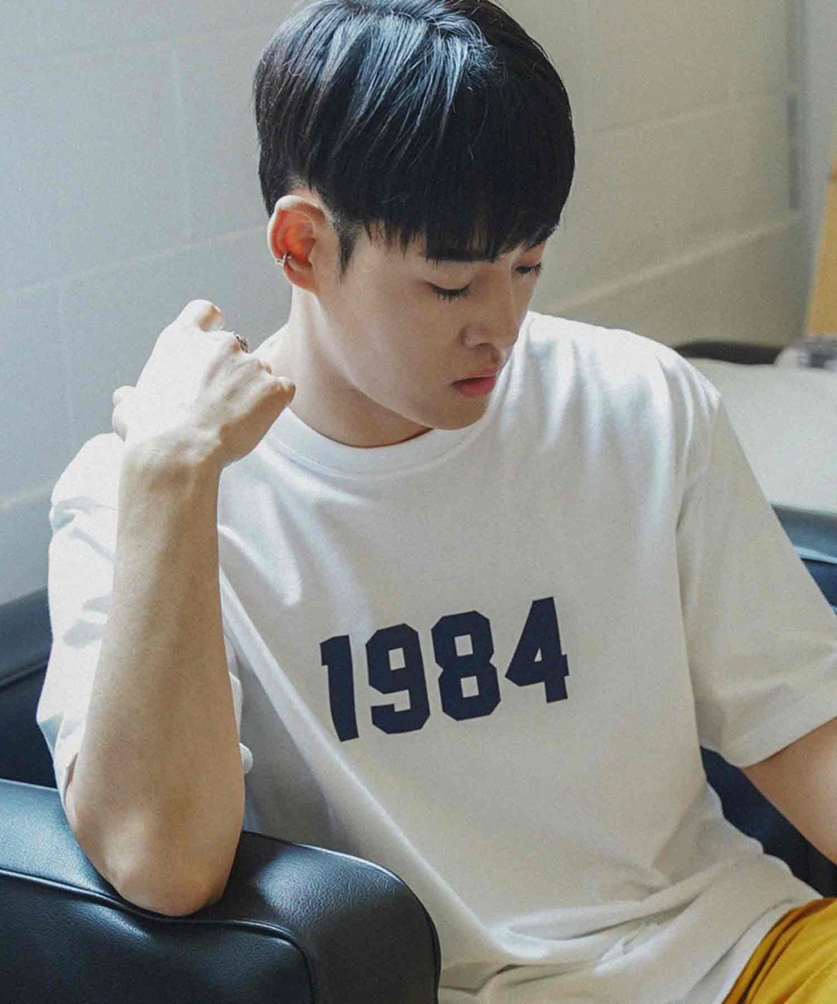 더마일(THEMILE) 1984 GARMENTS CREW [WHITE]