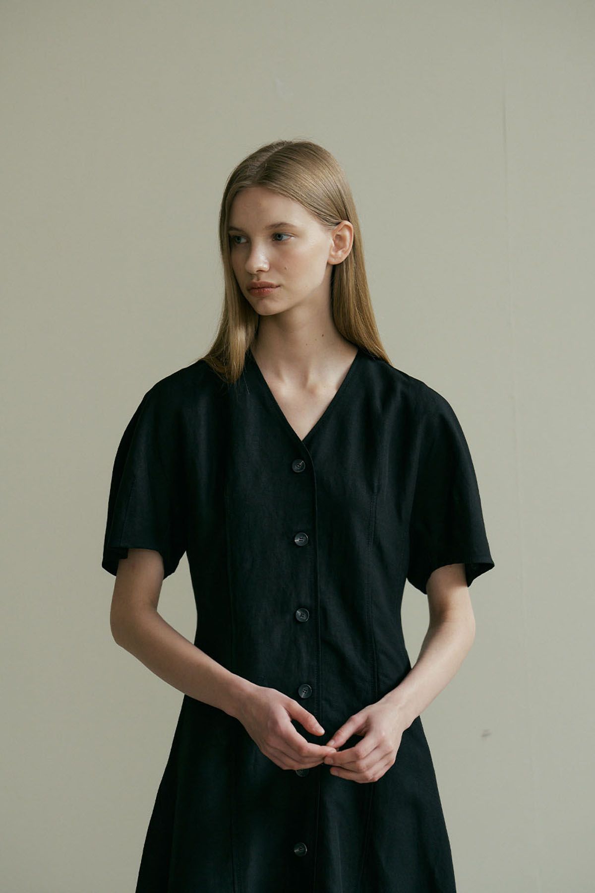 더페니(THE PENNY) LINEN VOLUME ONE PIECE