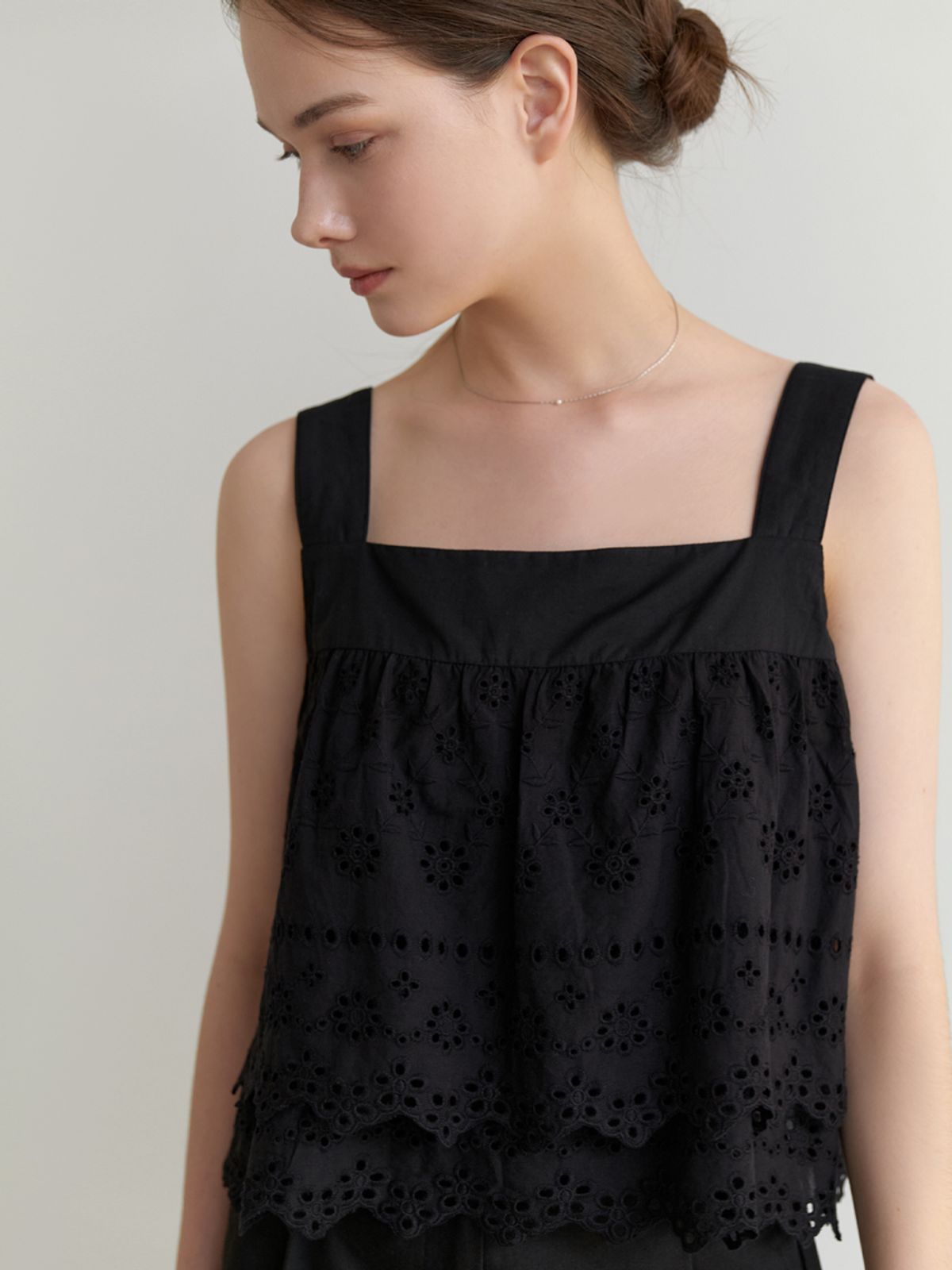 리엘(RE L) Trimming lace blouse (black)