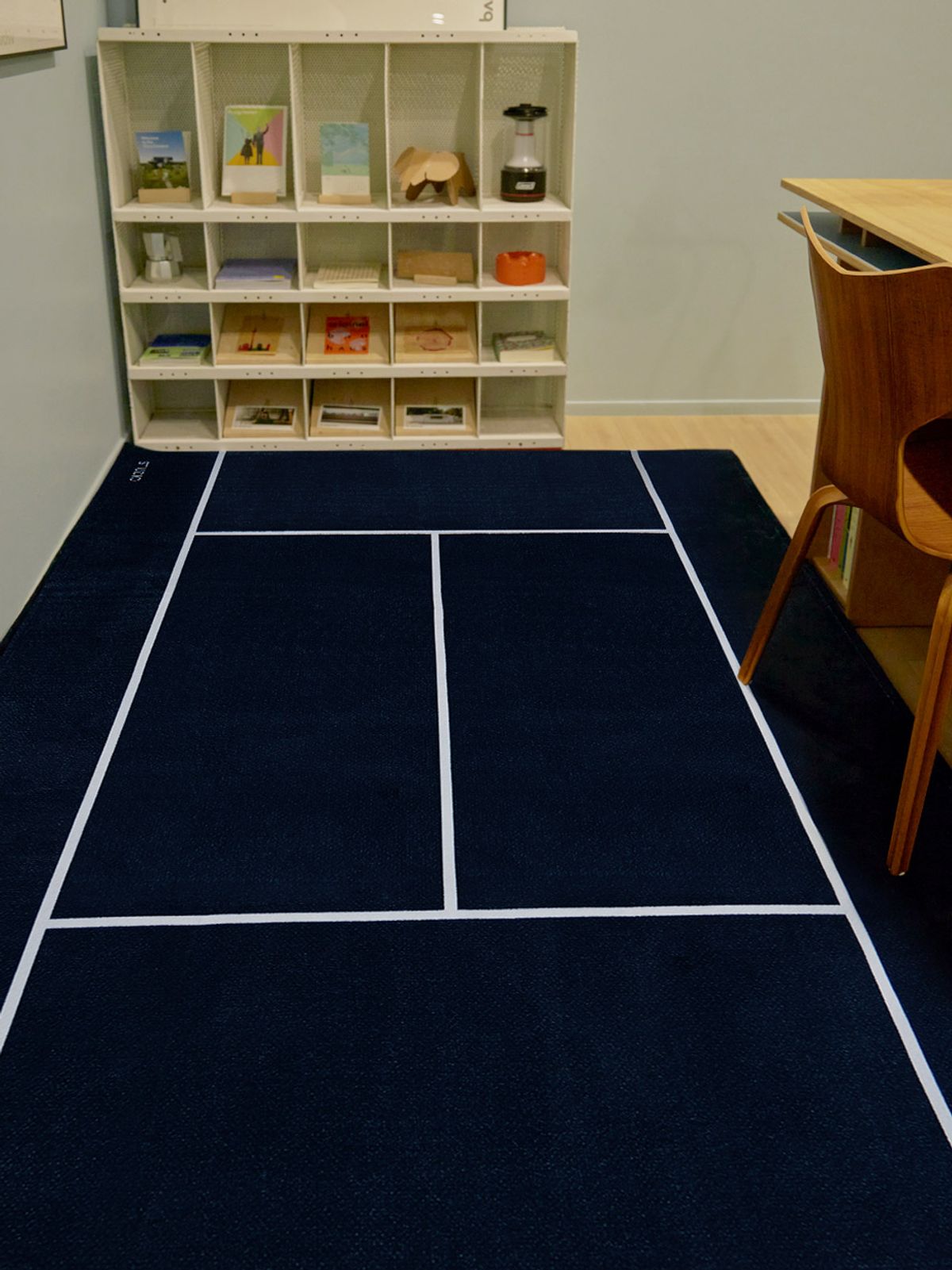 뷔오디엠(VODM) tennis navy 스타디움 생활방수 카페트 러그
